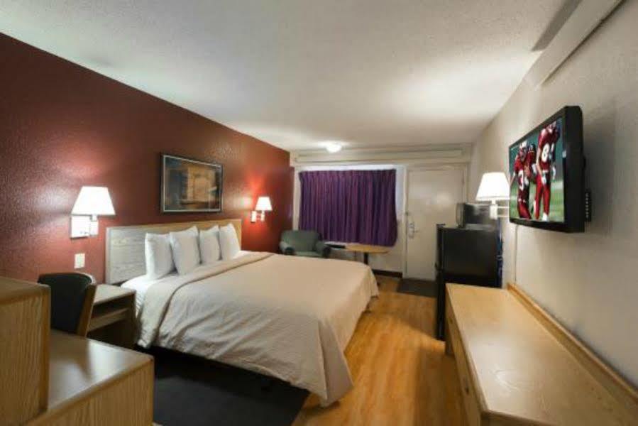 Red Roof Inn Cortland Exterior foto